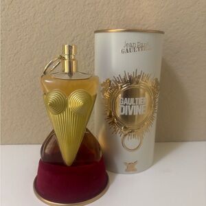 Jean Paul Gaultier Divine Fragrance - Gold and Red